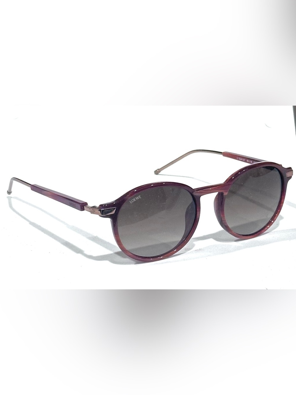 Loewe Tortoise Gradient Round Sunglasses with Gray Lenses